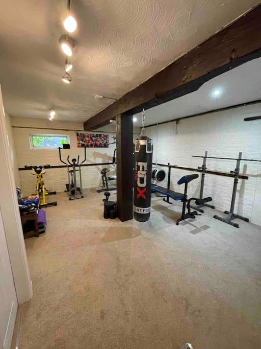 The Old Hay Barn - Games Room, Gym, Sleeps 8 Godmanchester Exterior photo